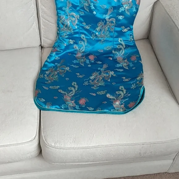 Dress - Picture 3 of 4